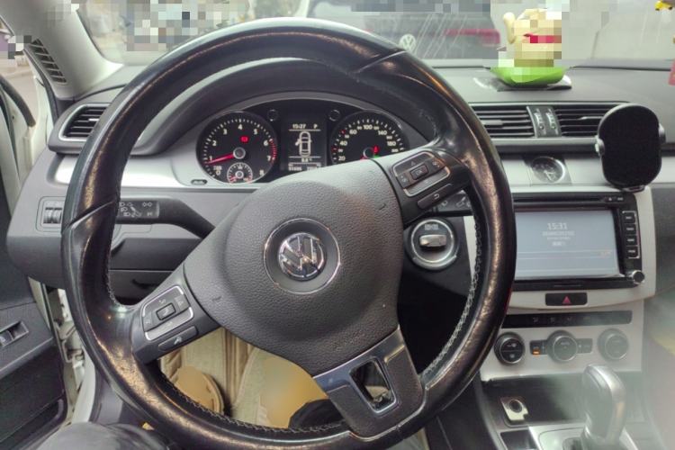 Used Volkswagen Magotan 2015 1.8TSI Advanced Model Steering Wheel