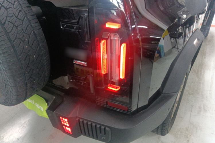 Used JETOUR Traveler 2025 2.0TD Automatic XWD Conquest+ Right Rear Taillight