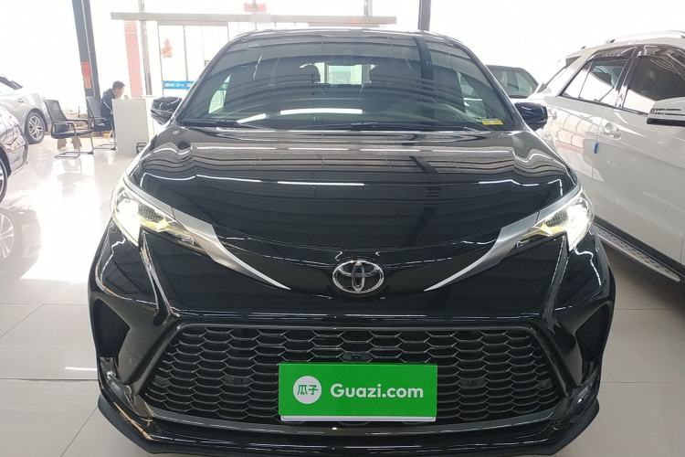 Used Toyota Granvia 2026 Model 2.5L Hybrid Prestige PLUS Edition Front