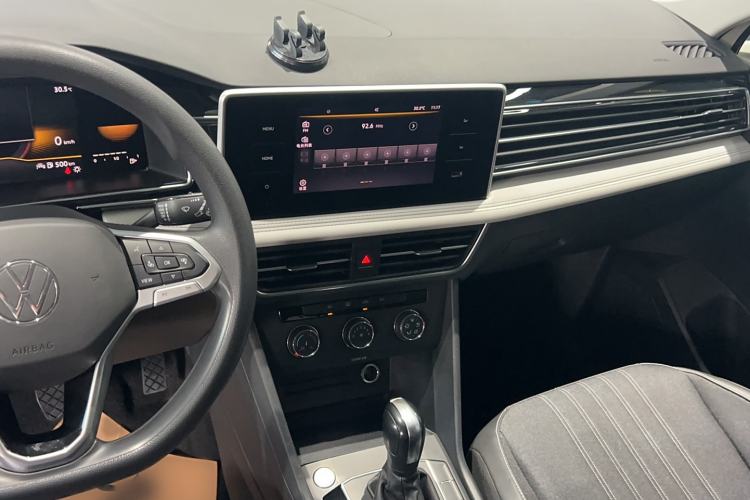 Used Volkswagen Tiguan L 2022 330TSI Automatic Two-Wheel Drive Comfort Edition
