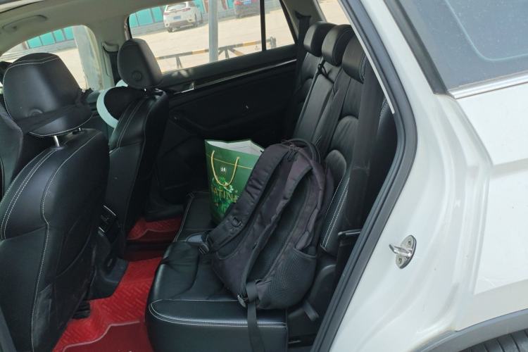 Used Skoda Kodiaq 2019 Facelifted TSI330 7-Seater Two-Wheel-Drive Luxury Enjoyment Edition China VI Standard