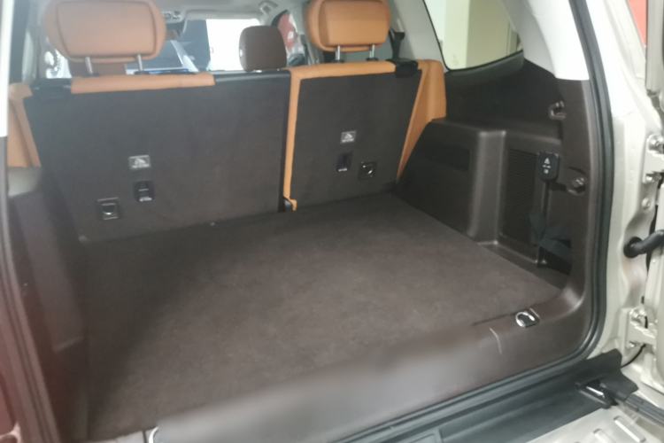 Used Tank 500 2023 3.0T Business Edition "Creation" Style 5 Seats Trunk