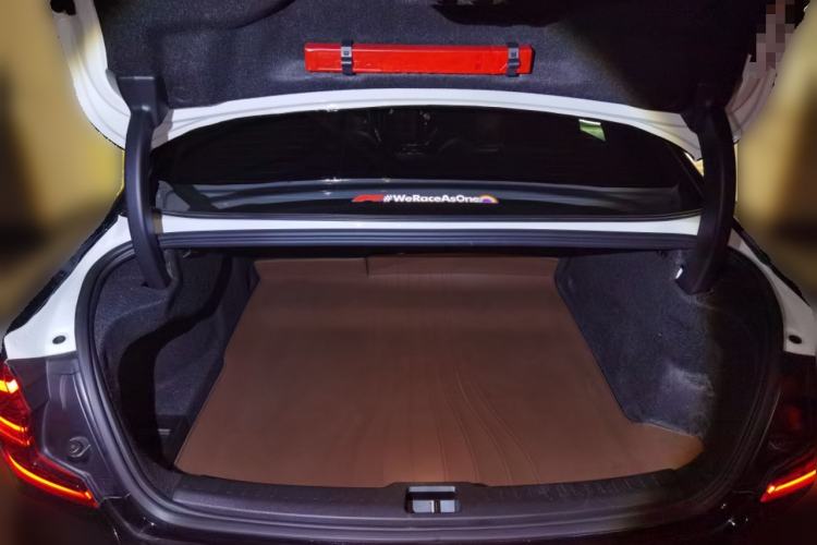 Used Volvo S60 New Energy 2024 T8 All-Wheel Drive Long-Range Zhiyi Luxury Edition