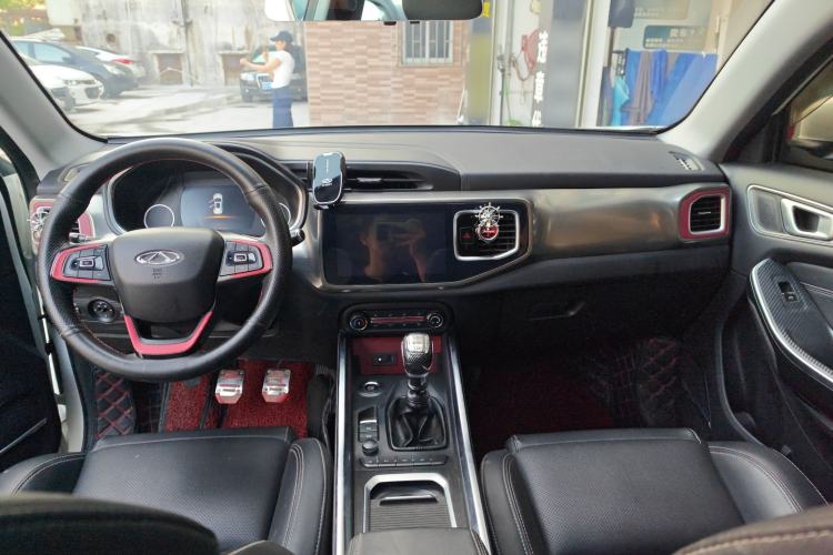 Used Chery Tiggo 8 2018 1.5 TCI Manual Luxury 7-Seater Interior 3