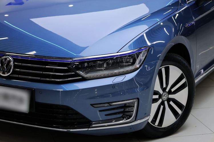 Used Volkswagen Variant New Energy 2019 GTE model
