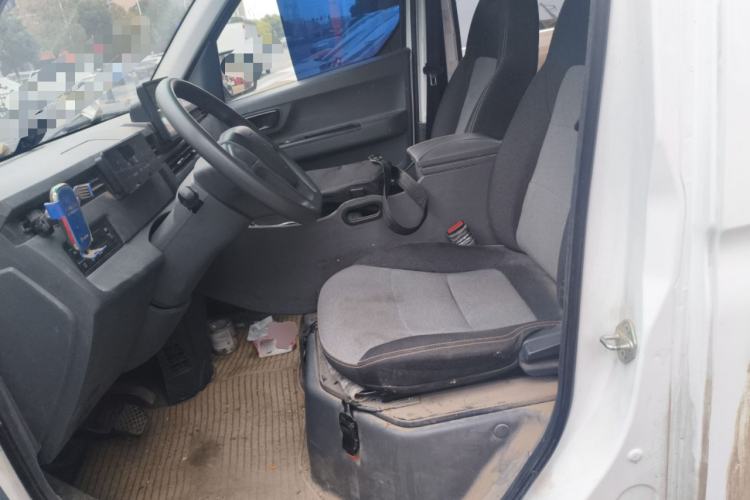 Used Farizon Xingxiang V 2025 Xingxiang V6E Xuanwu Wealth Creation Edition I Left Front Seat