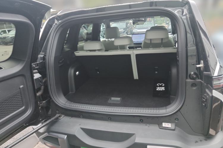 Used Formula Leopard Titanium 3 2025 501KM All-Wheel Drive Intelligent Driving Ultra Version