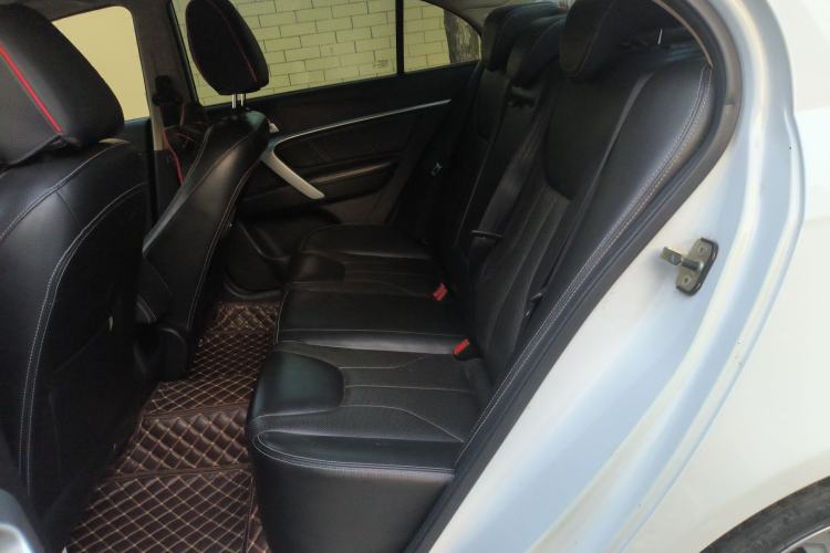 Used Geely Auto Emgrand 2017 Sedan Million Edition 1.5L Manual - Upward Version