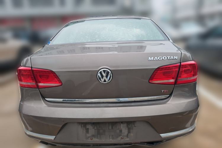 Used Volkswagen Magotan 2016 1.8TSI Smart Comfort Model Rear