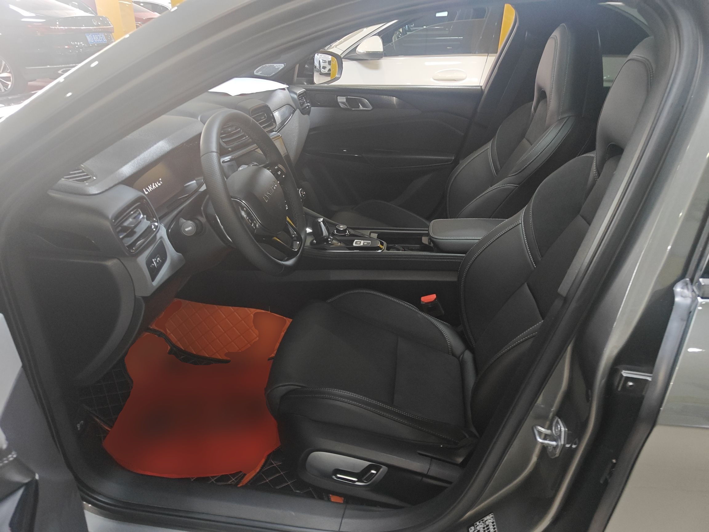 Interior delantero