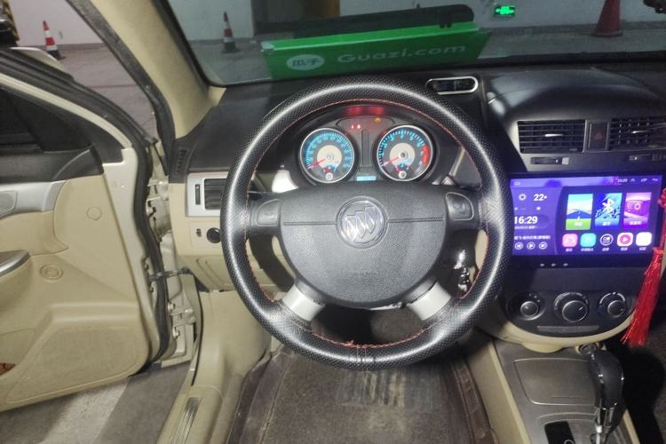 Used Buick Excelle 2013 1.5L Automatic Classic Model
