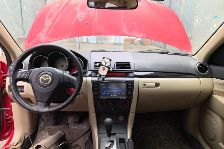 Used Mazda 3 2010 1.6L Automatic Classic Stylish Version Center Console