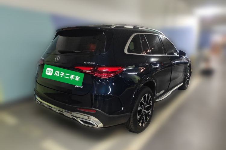 Used Mercedes-Benz GLC 2023 GLC 260 L 4MATIC Luxury 7-Seater Rear Right 45 Deg