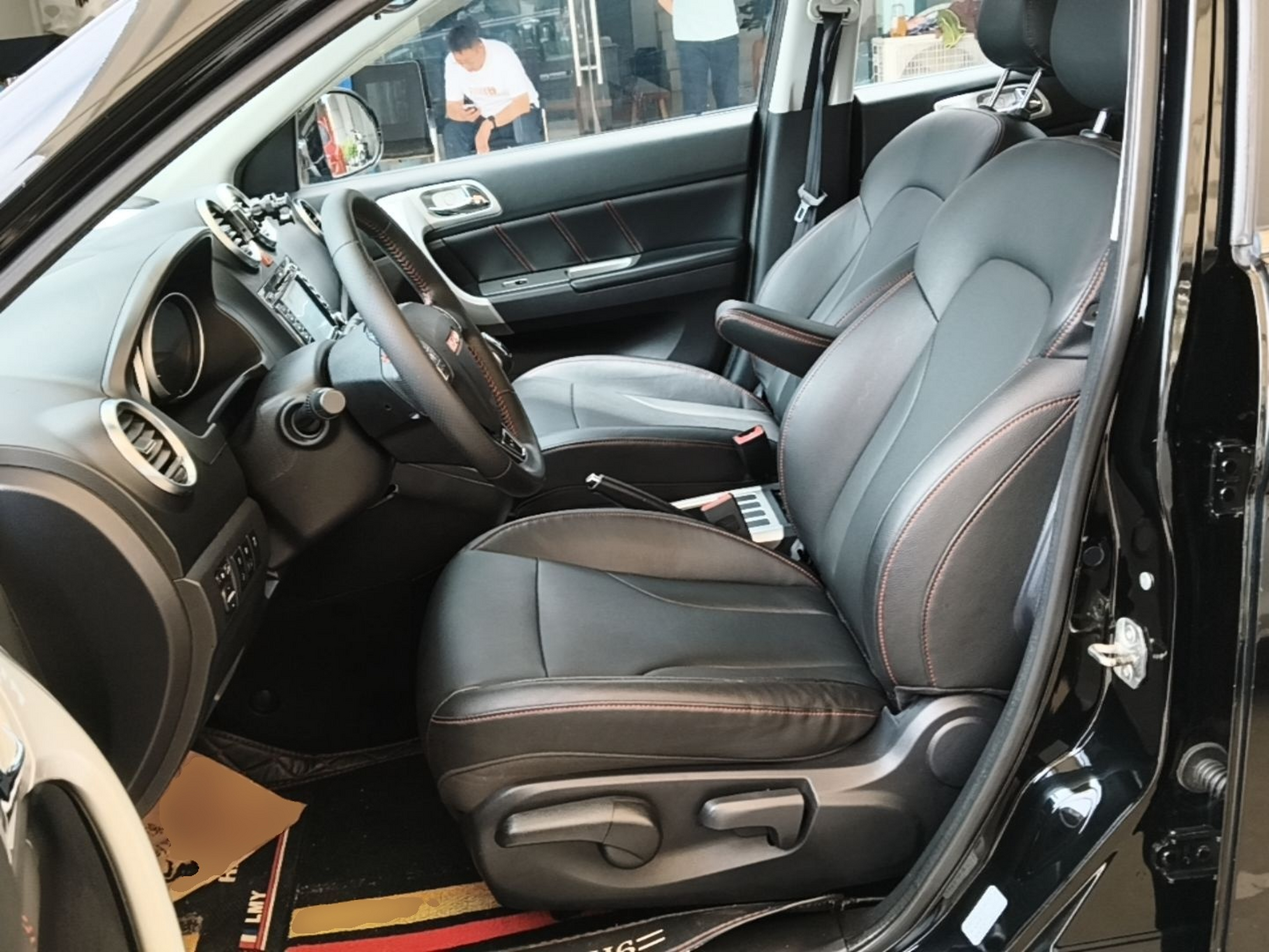 Avant de la voiture