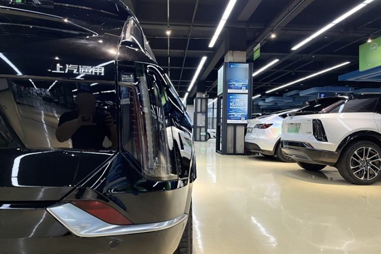 Used Cadillac OPTIQ 2024 Standard Range Version