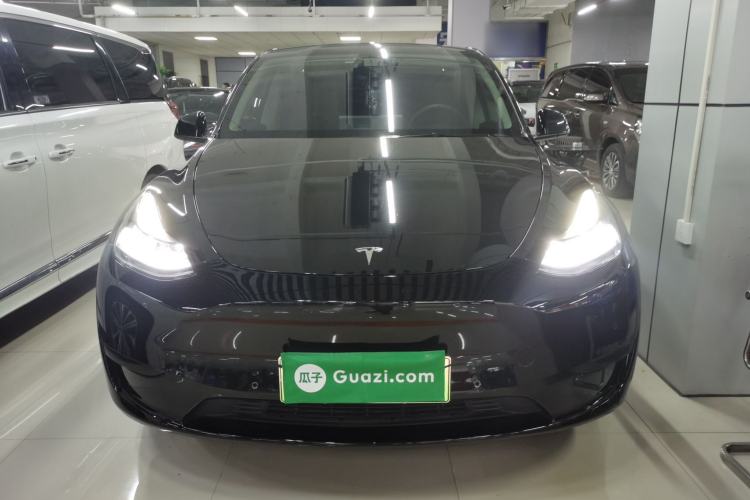 Used Tesla Model Y 2023 Rear-Wheel-Drive Version