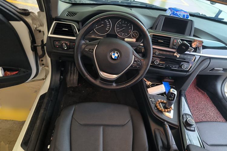 Used BMW 3 Series 2016 316i Fashion Model Steering Wheel