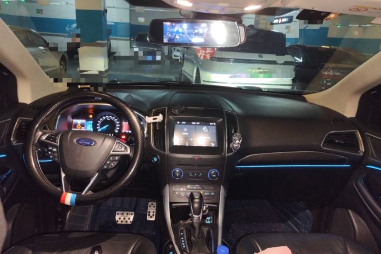 Used Ford Edge 2016 EcoBoost 245 Two-Wheel-Drive Titanium 7-Seater