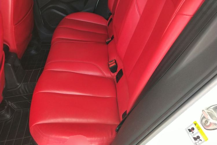 Used Audi Q2L 2018 35 TFSI Launch Exclusive Edition China V