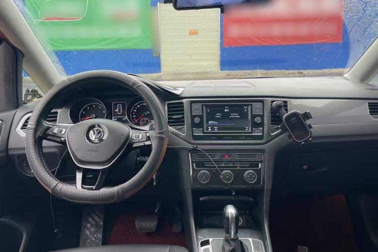 Used Volkswagen Golf Sportsvan 2018 230TSI Automatic Trend Edition
