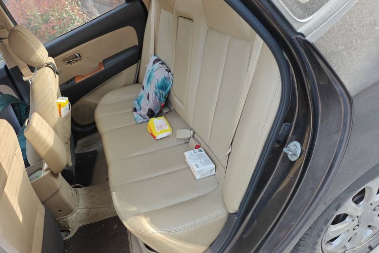 Used Hyundai Celesta 2010 1.6L AT GLS Left Rear Seat