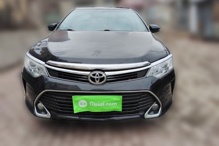 Used Toyota Camry 2016 2.0G 10th Anniversary Leading Edition
