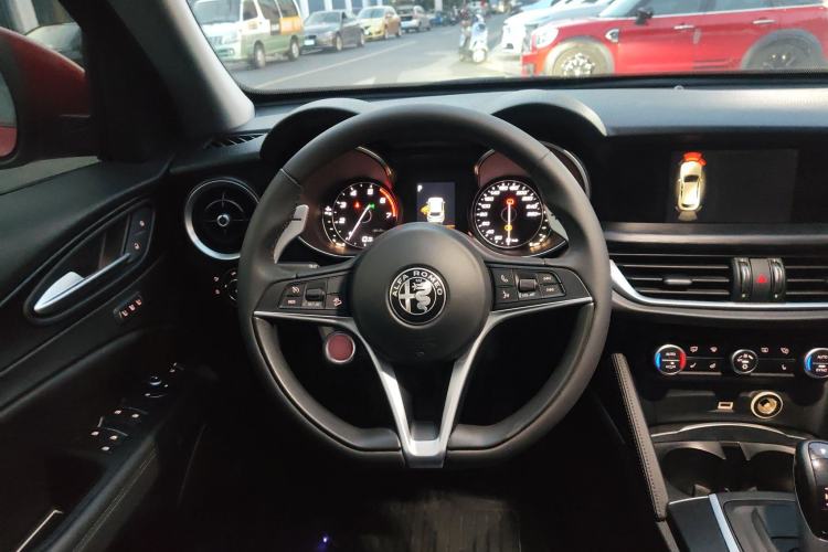 Used Alfa Romeo Stelvio 2017 2.0T 200HP Elite Edition
