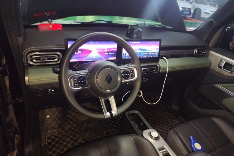 Used Baojun Spark 2024 Flagship Edition Center Console