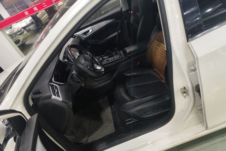 Used Rising ER6 2020 620 km Smart Edition
