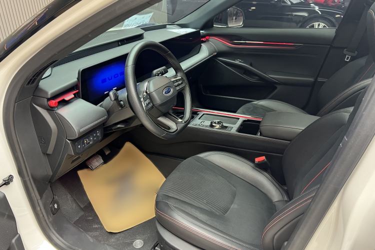 Used Ford EVOS 2022 EcoBoost 245 Sport Edition Interior 5