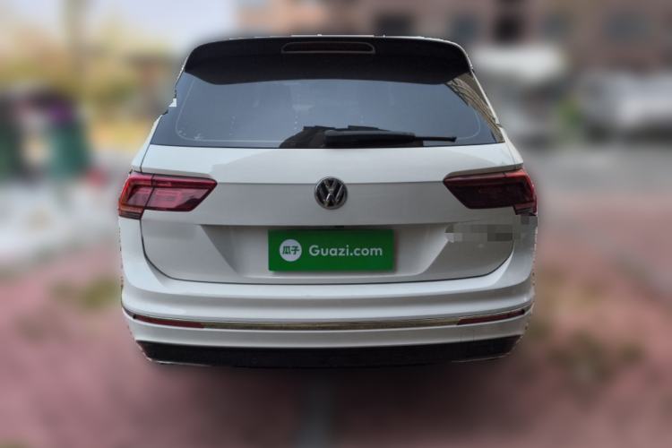 Used Volkswagen Tiguan L 2020 330TSI Automatic Two-Wheel Drive R-Line Flagship Version China VI Standard Rear