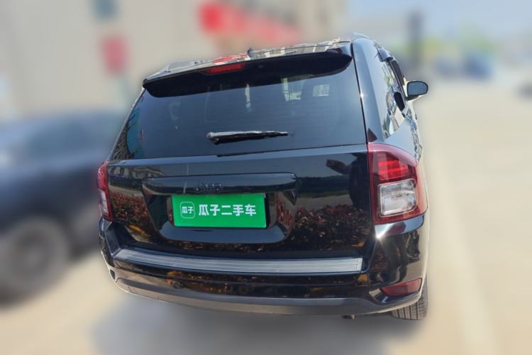 Used Jeep Compass 2014 2.4L Four-Wheel Drive Serpentine Collection Edition
