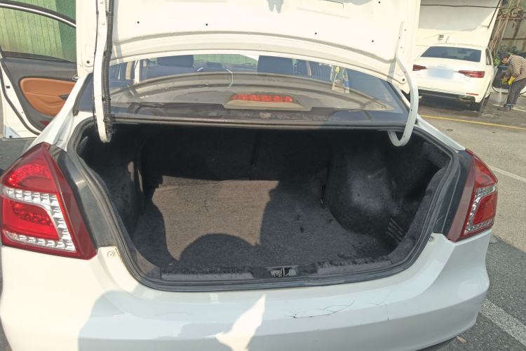 Used Geely Auto Diamond 2017 1.5L Manual Value-Added Model