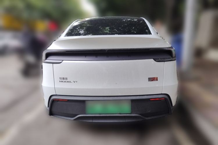 Used Tesla Model Y 2025 Long-Range All-Wheel Drive First Edition