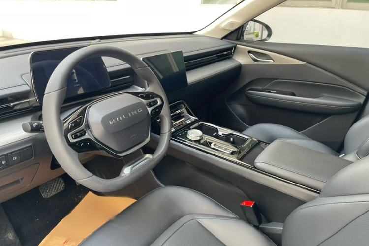 Used Wuling Xingguang 2024 Co-creation Edition 150 Standard Model
