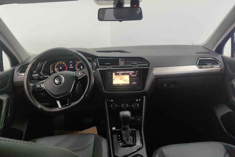 Used Volkswagen Tiguan L 2021 330TSI Automatic Two-Wheel Drive Smart Edition