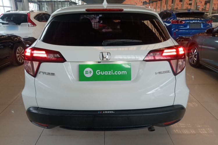 Used Honda Vezel 2017 1.8L CVT Front-Wheel Drive Pioneer Edition Rear