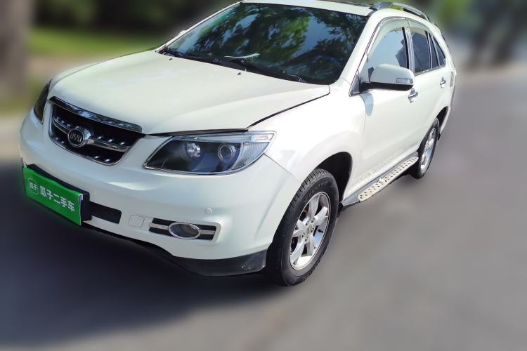 Used BYD S6 2013 Jingyue Edition 2.0L Manual Luxury Model 5 Seats
