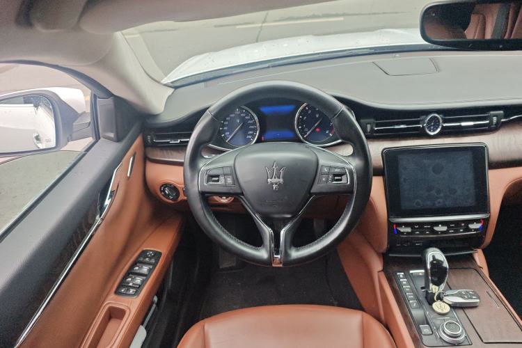 Used Maserati President 2017 3.0T Standard Model Steering Wheel