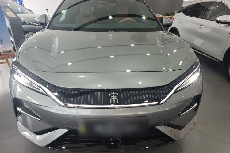 Used BYD Song L EV 2025 Intelligent Driving Version 662 km LiDAR Excellence Edition Front