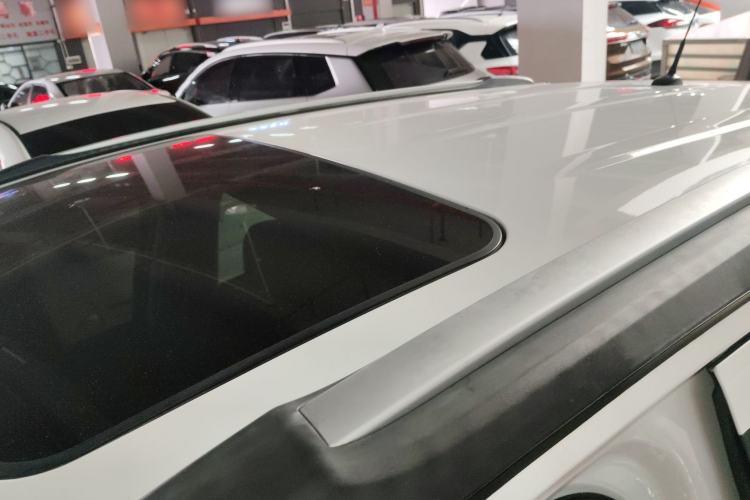 Used Buick Encore 2014 1.4T Automatic Two-Wheel Drive Urban Elite Model Roof