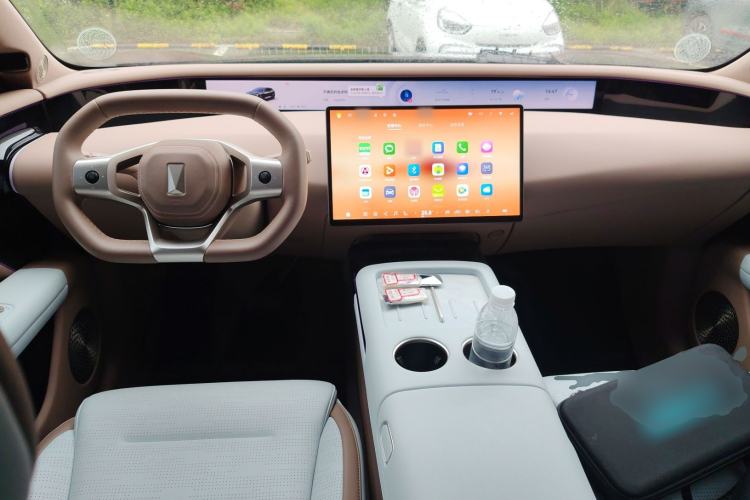 Used Avatr 07 2024 Pro+ All-Electric Version Center Console