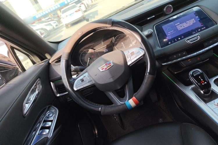 Used Cadillac XT4 2021 28T Two-Wheel Drive Tech Edition