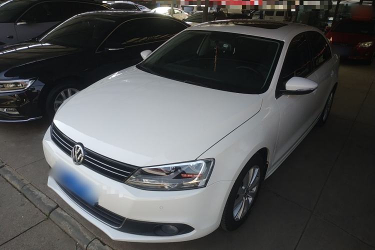 Used Volkswagen Sagitar 2014 Revised Version 1.4TSI Automatic Luxury Edition