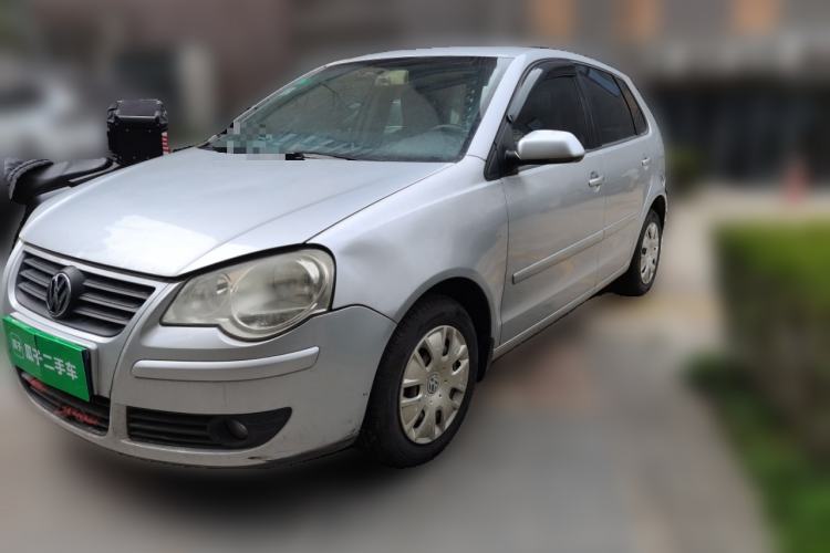 Used Volkswagen Polo 2009 Kica 1.4L Manual Fashion Edition