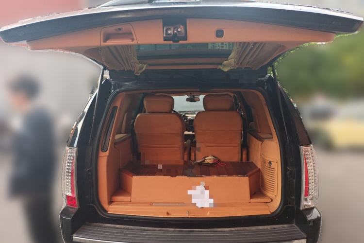 Used Cadillac Escalade 2010 6.0 Hybrid
