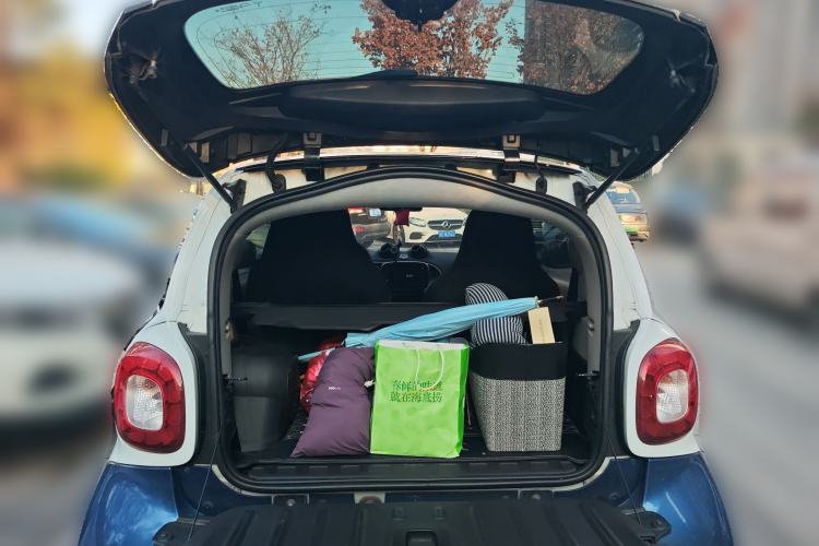 Used smart fortwo 2017 1.0L 52kW New Sound Special Edition China V Emission Standard