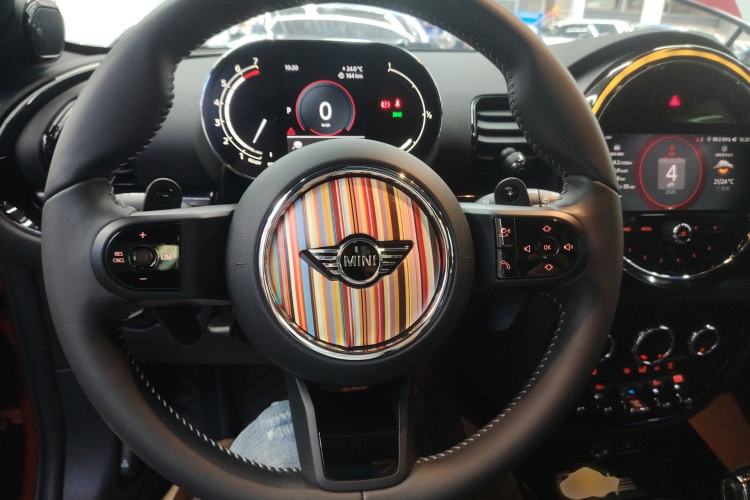 Used MINI Clubman 2023 Revised 2.0T COOPER S Connoisseur
