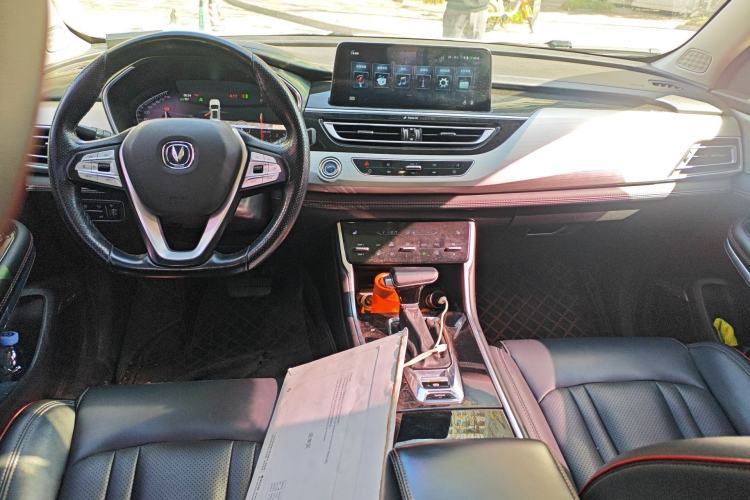 Used CHANGAN CS75 2018 280T Automatic Yazi Model China V Standard