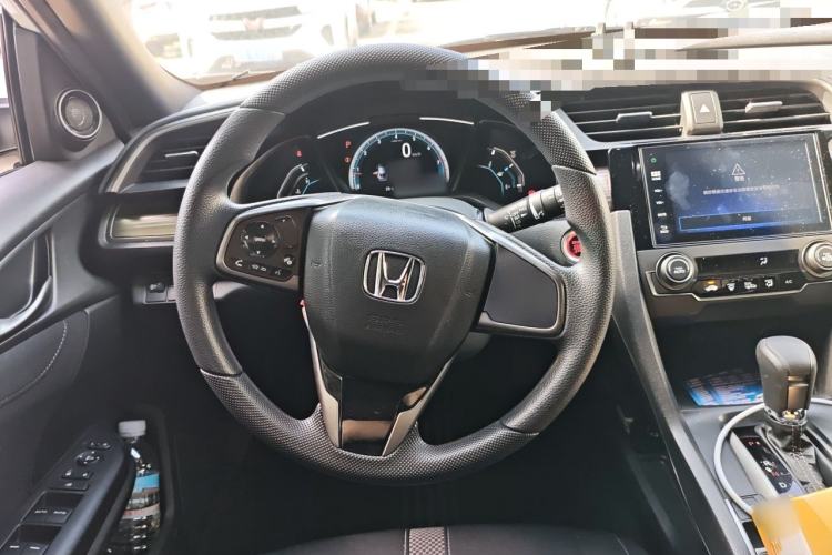 Used Honda Civic 2021 HATCHBACK 220TURBO CVT New Trendsetter
